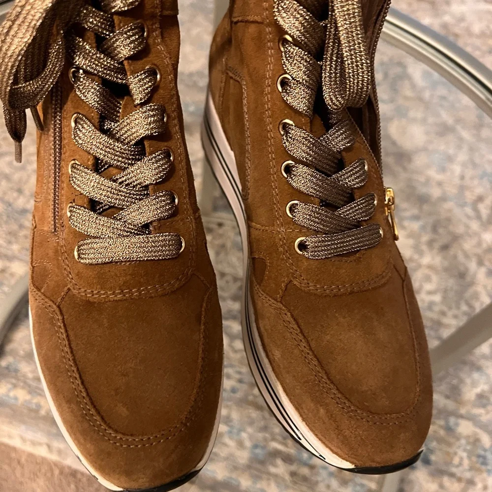 NeroGiardini Italy Suede Platform Wedge High Top Sneakers Size 37